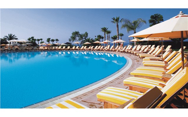 Le Meridien Limassol Spa and Resort Kypr, Limassol, Hotel Le Meridien Limassol Beach
