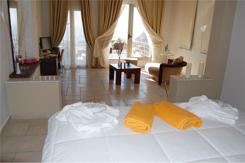 Řecko, Santorini, Kamari, Hotel Antinea, pokoj Antinea Suites and SPA
