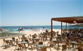 Řecko, Rhodos, Kallithea, Hotel Eden Roc, hlavní bar Eden Roc
