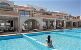 Řecko, Rhodos, Ixia, Hotel The Ixian Grand, suity s propojenými bazény Sentido Ixian Grand and Suites
