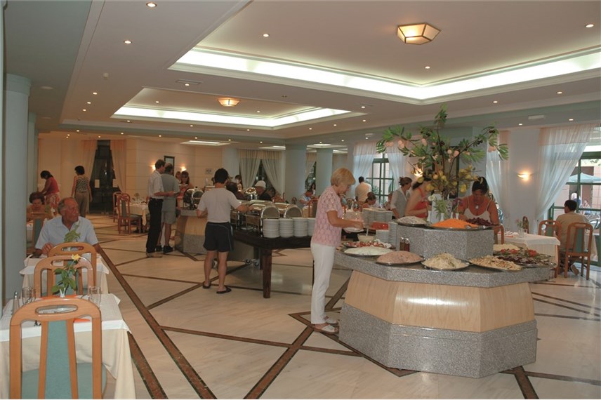 Řecko, Samos, hotel Samaina Inn, hotelová restaurace Samaina Inn