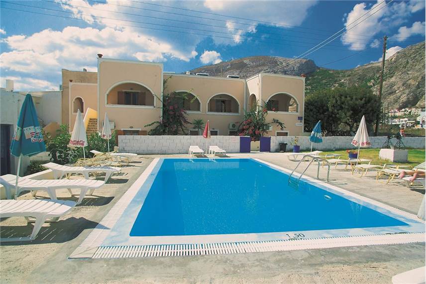 Řecko, Santorini, Kamari, Atlas komplex, bazén Atlas komplex