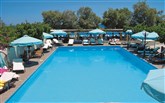 Řecko, Santorini, Kamari, Hotel Roussos Beach, bazén Roussos Beach