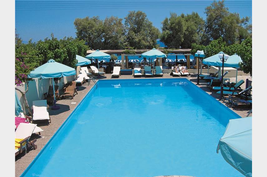 Řecko, Santorini, Kamari, Hotel Roussos Beach, bazén Roussos Beach