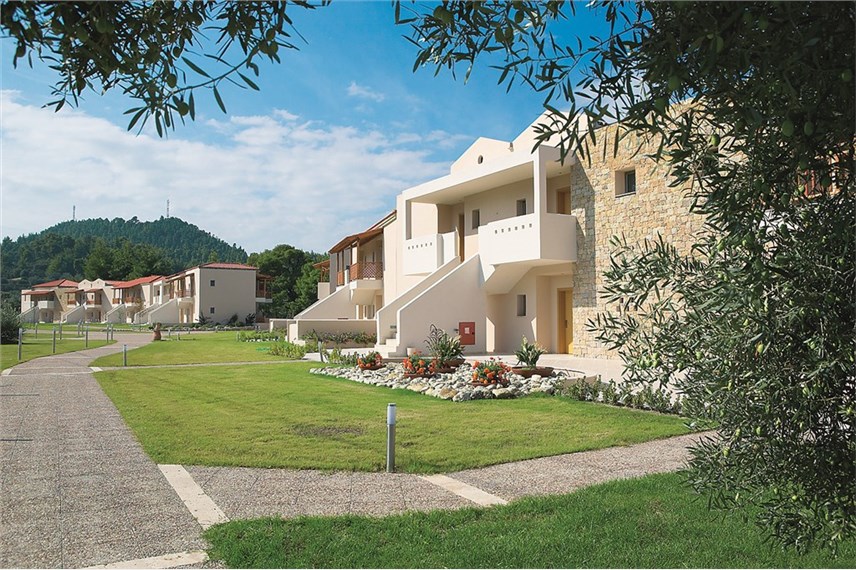 Řecko, Chalkidiki, Kriopigi, Hotel Kassandra Palace, rodinné bungalovy Kassandra Palace