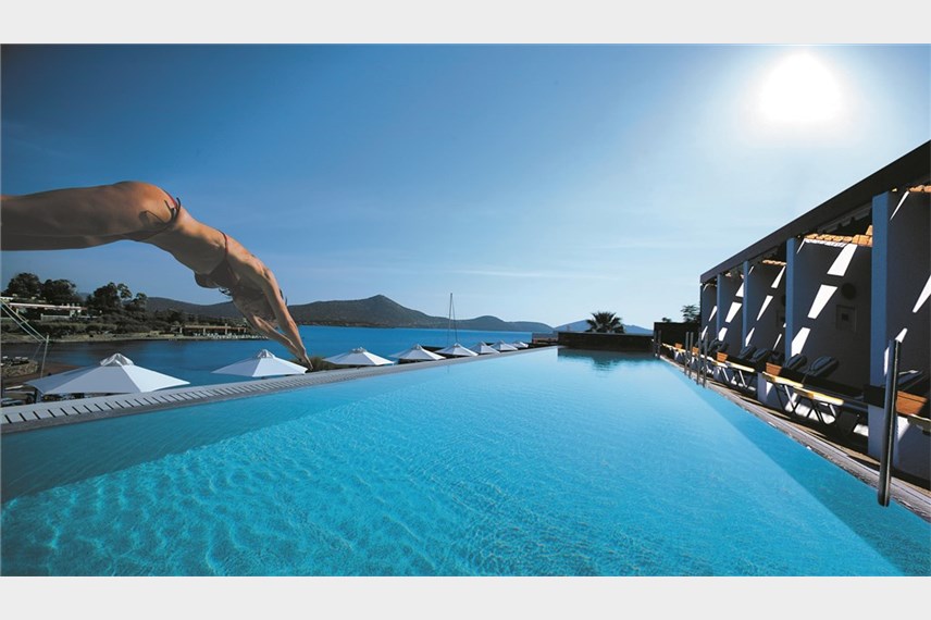 Řecko, Kréta, Elounda, Hotel Elounda Bay, Superior bungalovy se sdíleným bazénem Elounda Bay Palace