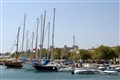 Ostrov Rhodos - přístav v hlavním městě