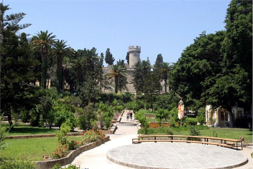  Tři kontinenty - 8denní plavba