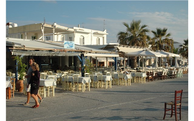 Santorini - Naxos Řecko, Paros, Naoussa