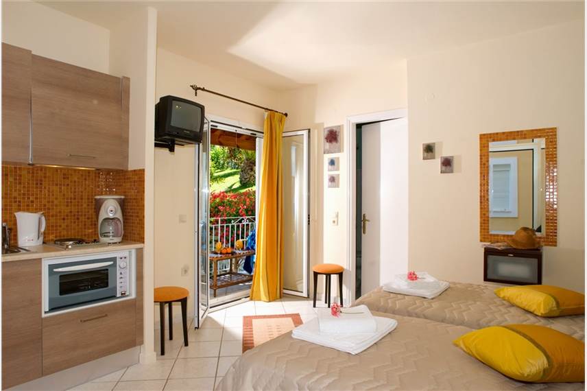 Řecko, Korfu, Apraos, Komplex Chrismos Chrismos Luxury Suites and Studios