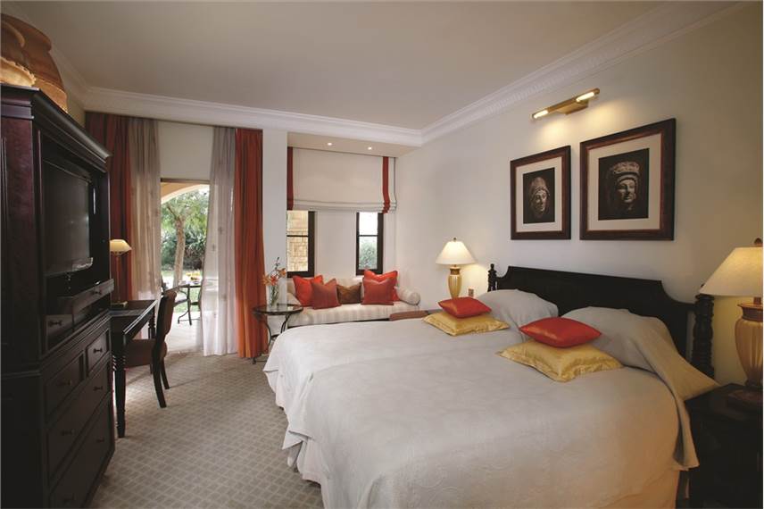  Intercontinental Aphrodite Hills Resort