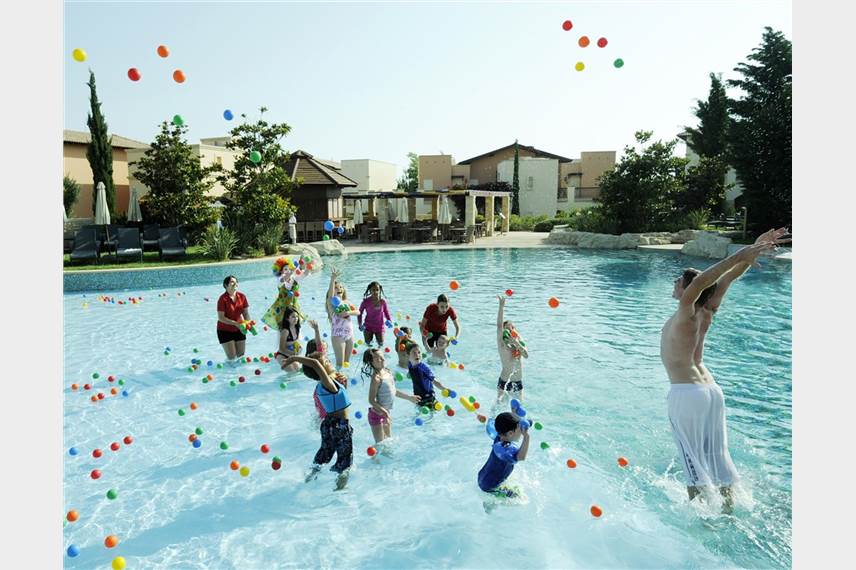  Intercontinental Aphrodite Hills Resort