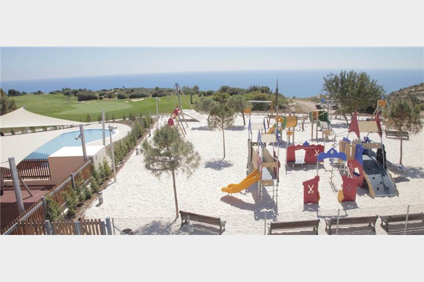  Intercontinental Aphrodite Hills Resort