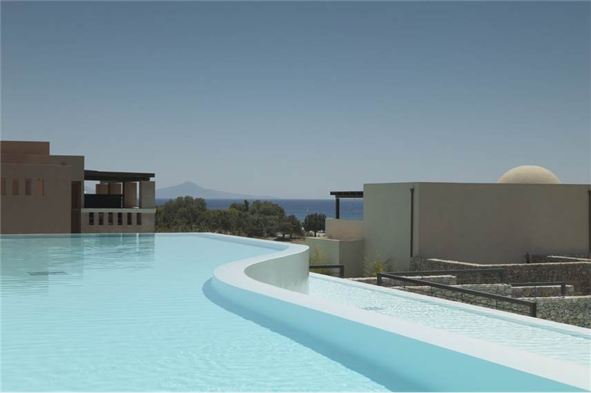  Helona Resort