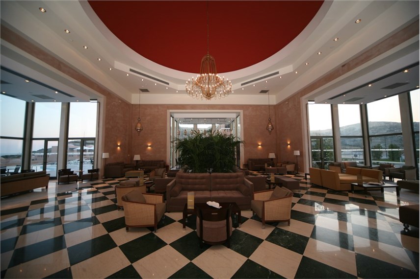  Helona Resort