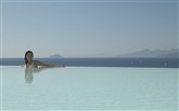  Helona Resort
