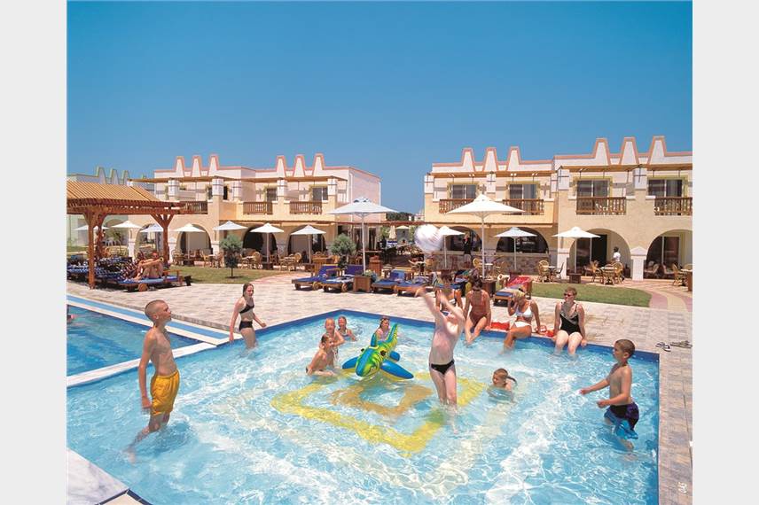  Gaia Royal Resort
