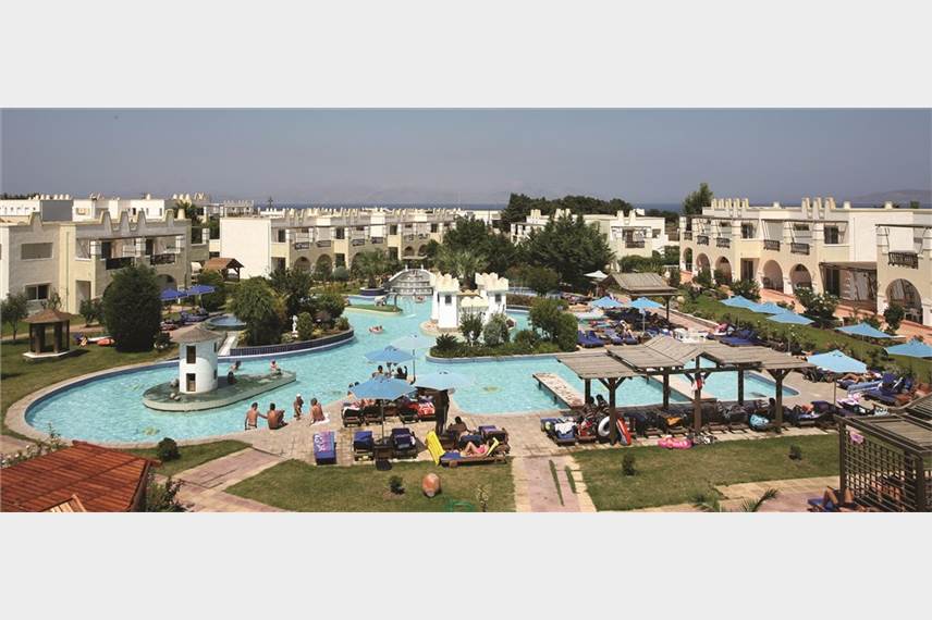  Gaia Royal Resort