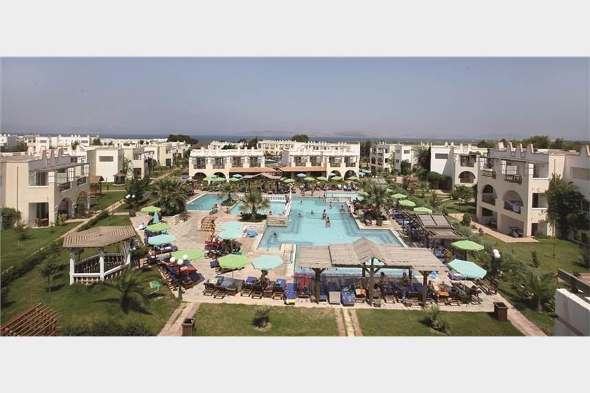  Gaia Royal Resort