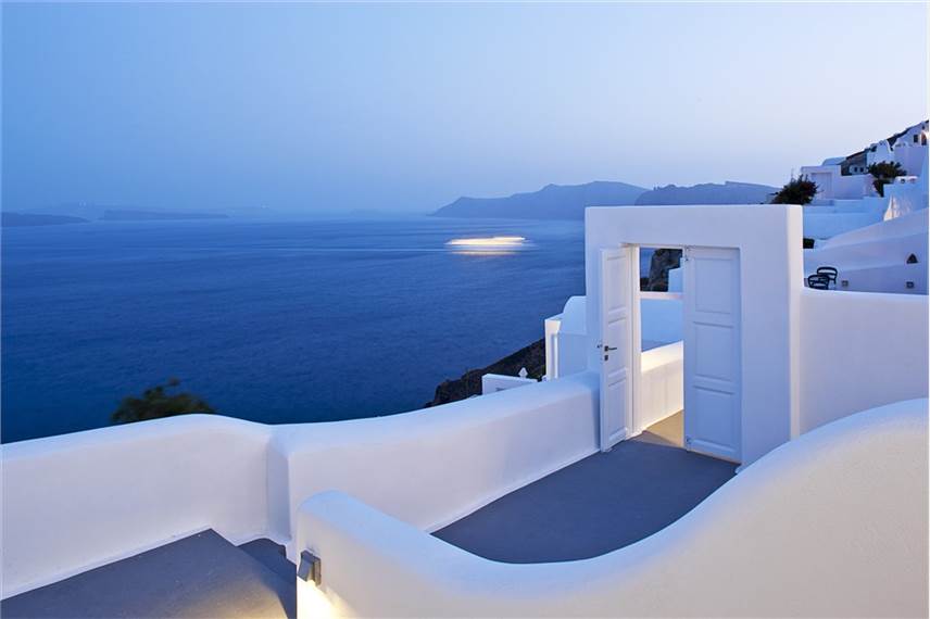  Canaves Oia Hotel