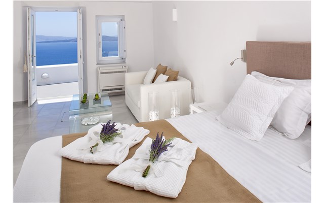 Canaves Oia Hotel 