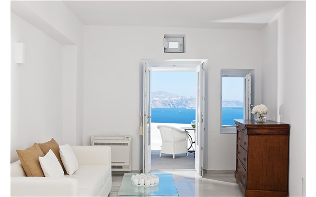 Canaves Oia Hotel 