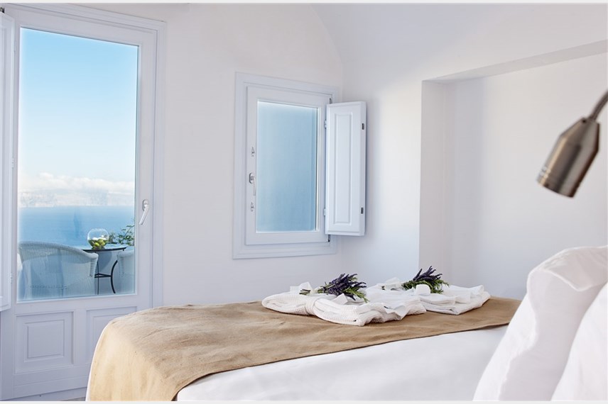  Canaves Oia