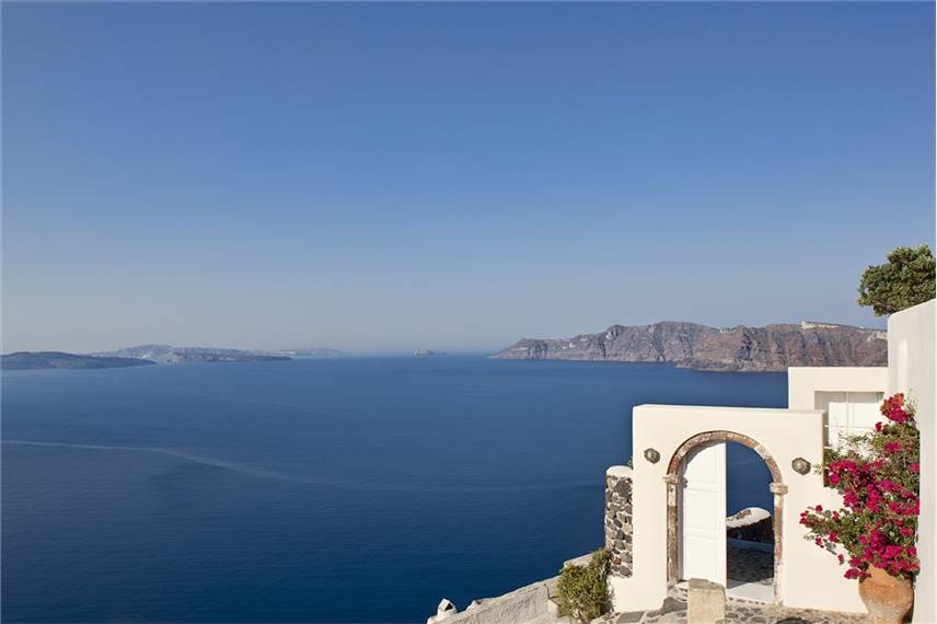  Canaves Oia Suites