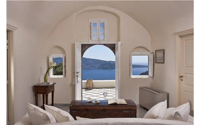 Canaves Oia Suites 