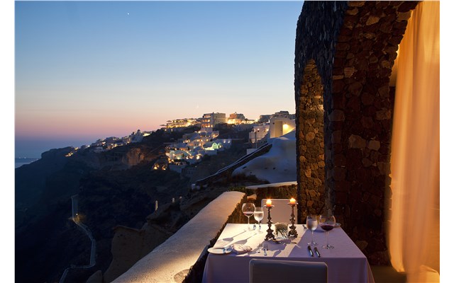 Canaves Oia Suites 