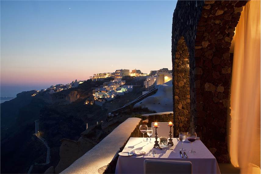  Canaves Oia Suites