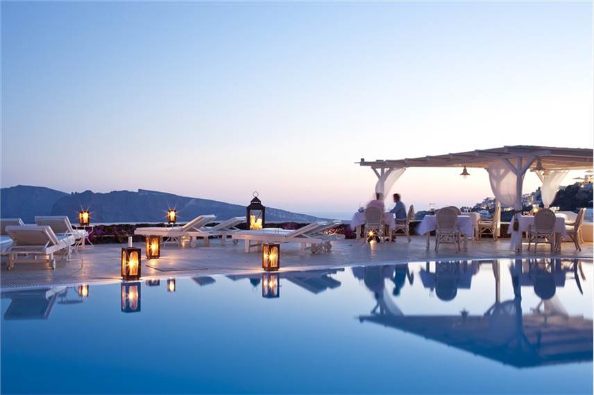  Canaves Oia Suites