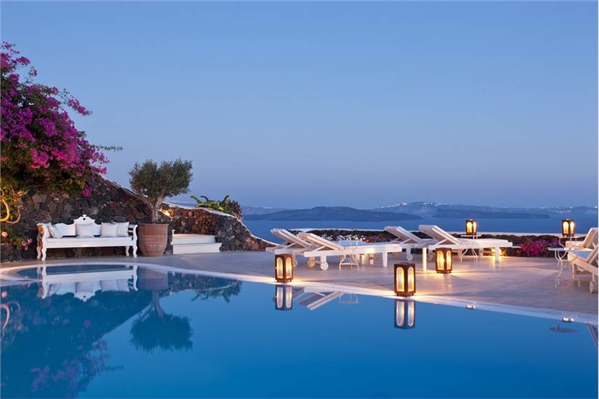  Canaves Oia Suites