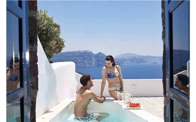 Canaves Oia Suites 