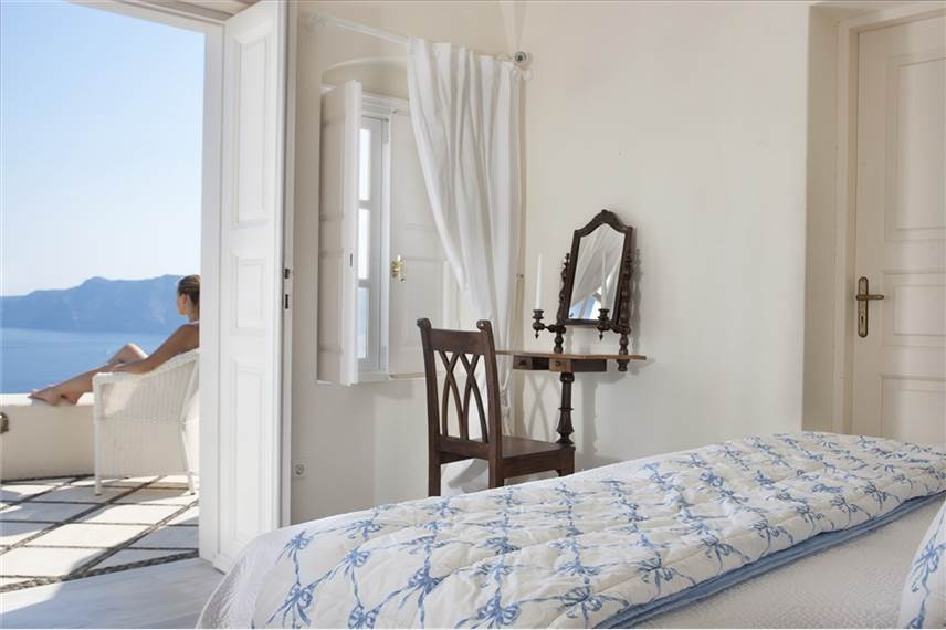  Canaves Oia Suites