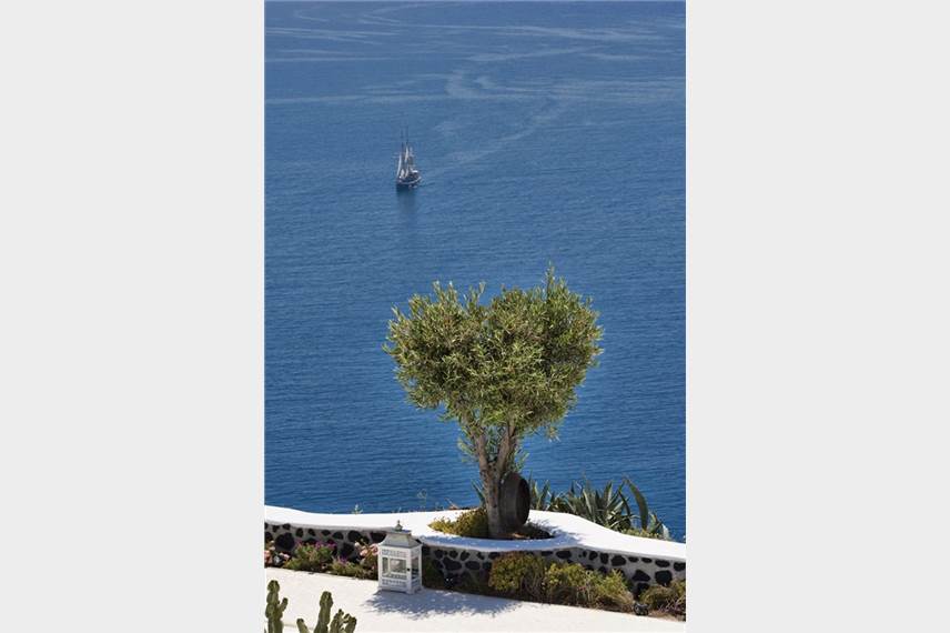  Andronis Luxury Suites