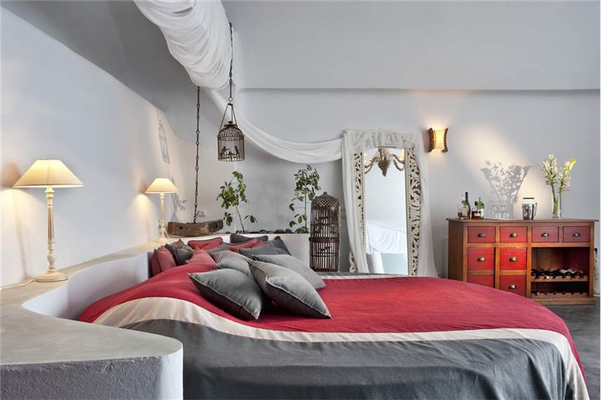  Andronis Luxury Suites