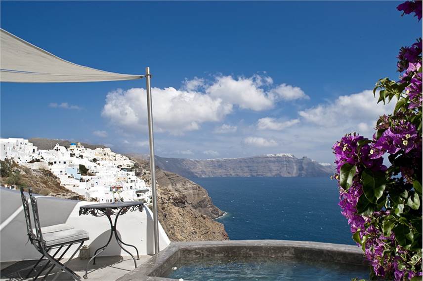  Andronis Luxury Suites
