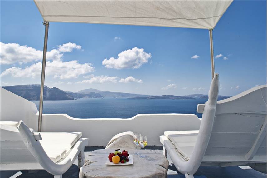  Andronis Luxury Suites