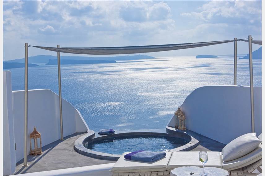  Andronis Luxury Suites