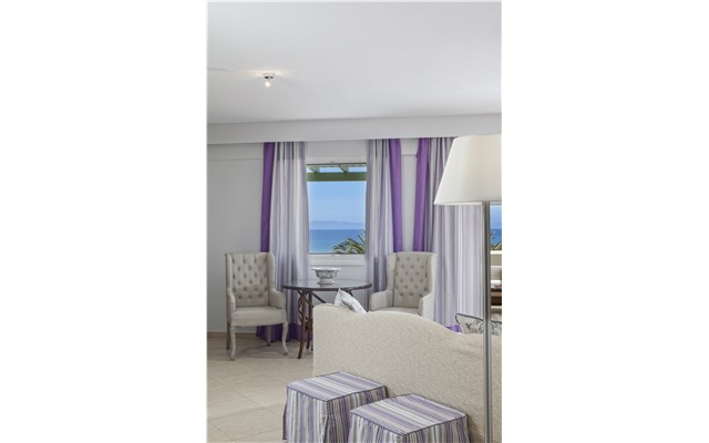 finikas beach hotel naxos Finikas Suites Hotel