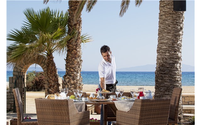 finikas beach hotel naxos Finikas Suites Hotel
