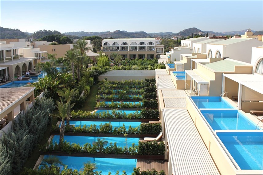  Sentido Ixian Grand and Suites