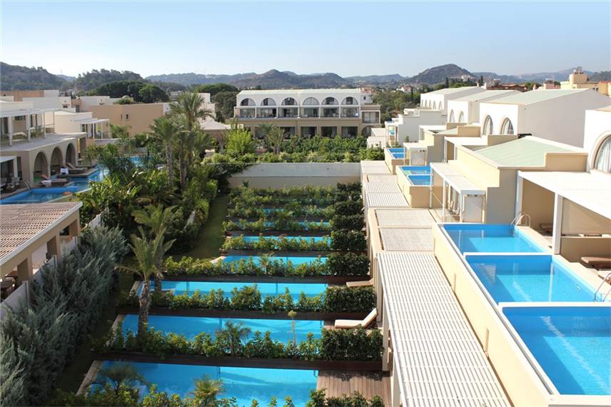  Sentido Ixian Grand and Suites