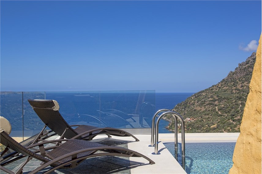  Ravdoucha Epavlis Villas