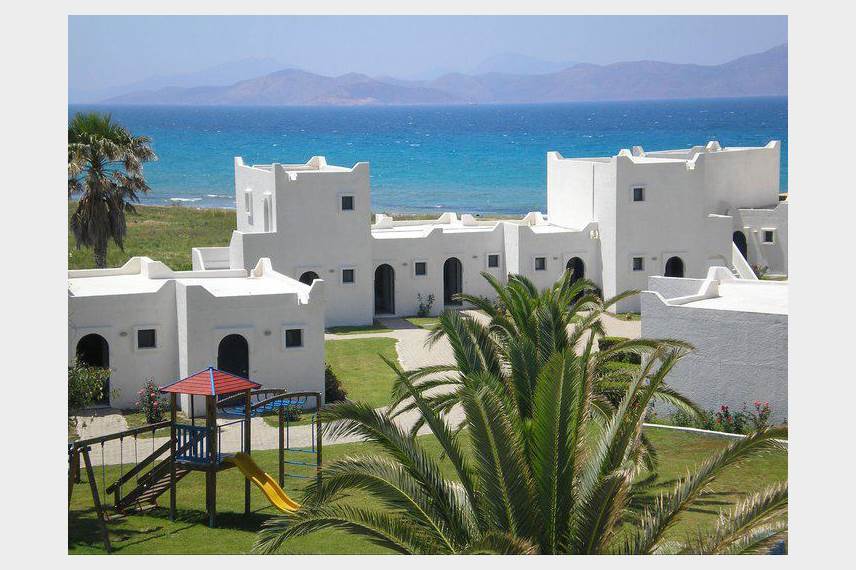 Aeolos Beach