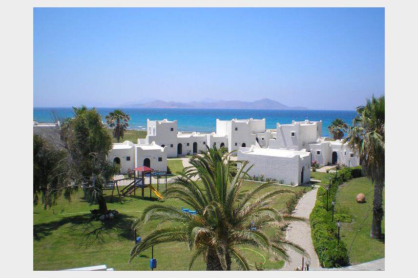  Aeolos Beach