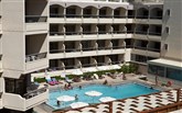  Lomeniz Hotel