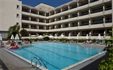  Lomeniz Hotel