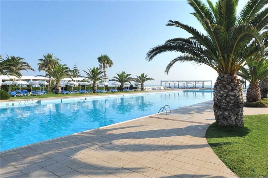  Lyttos Beach